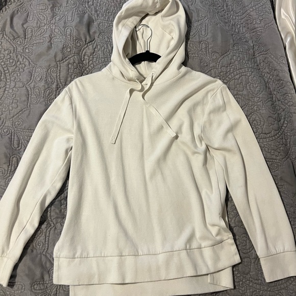 A new day hoodie - Picture 3 of 5